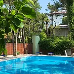 Lignano Pineta With Pool Apartmán *
