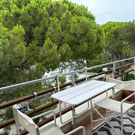 Lignano Pineta With Pool Apartment *